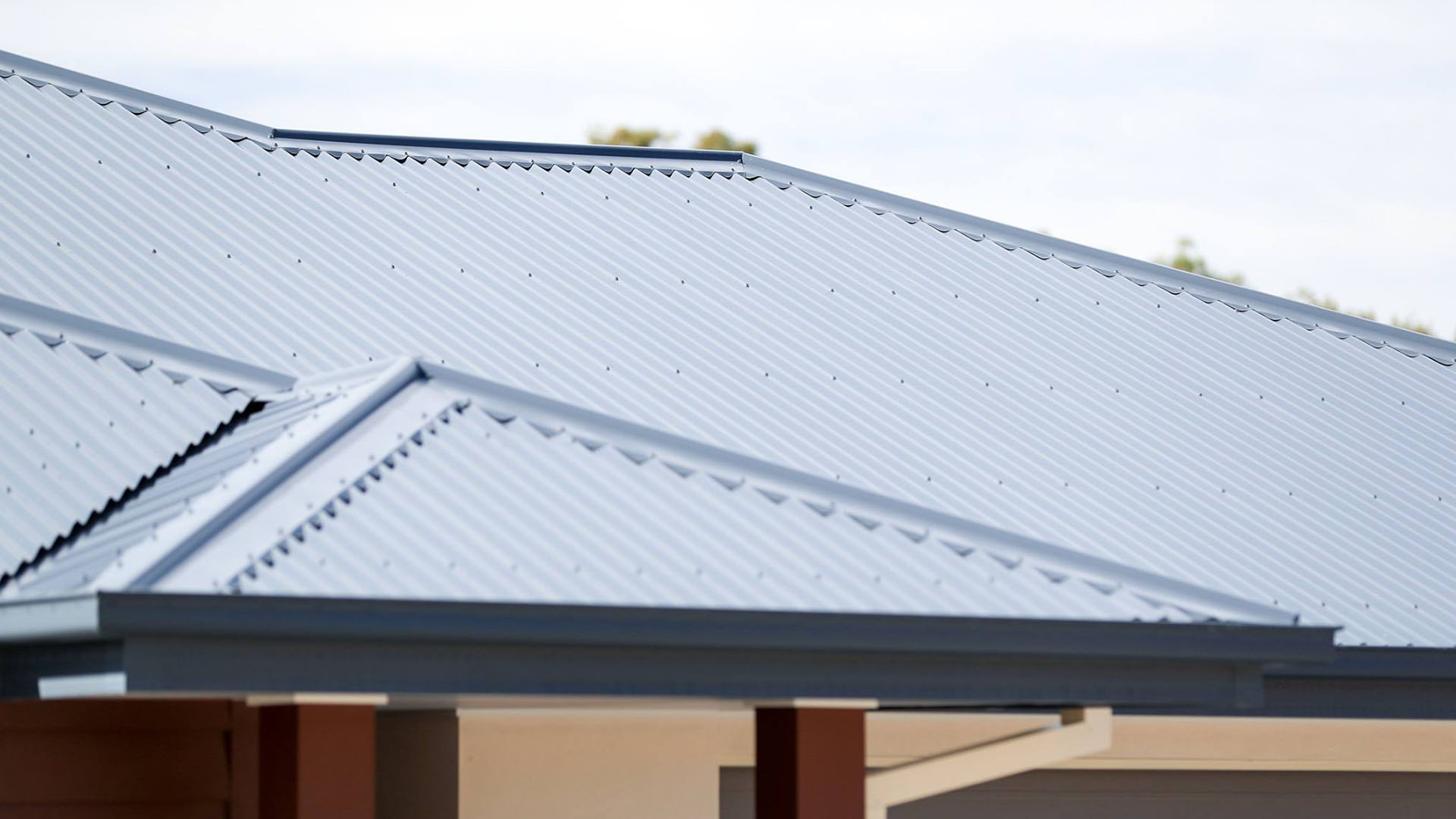 Tips To Maintain Colorbond Steel Colours | Brastin Roofing