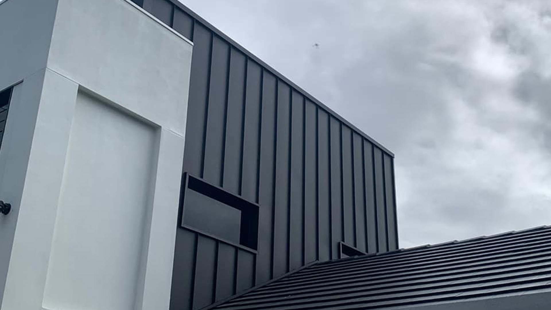 Exploring The Versatility Of Metal Cladding Panels - Brastin Roofing